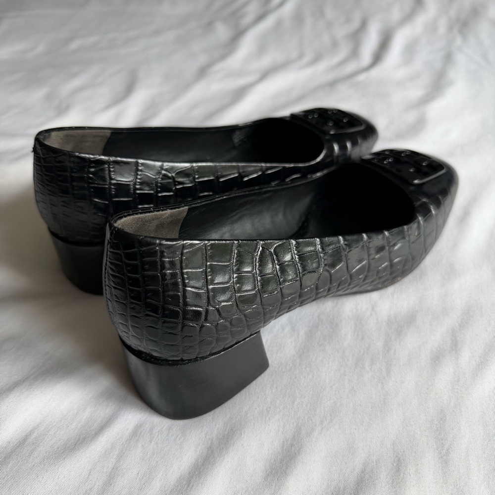 Tory Burch "Georgia" Pump Black Croc-Embossed Leather Pump Heel 7 Women's - Picture 3 of 16